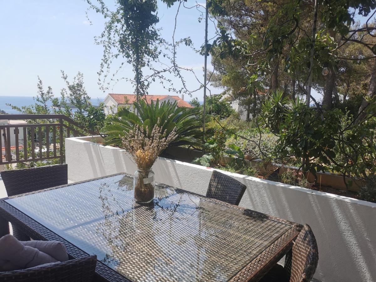 Pine Apartment Hvar Town Eksteriør bilde